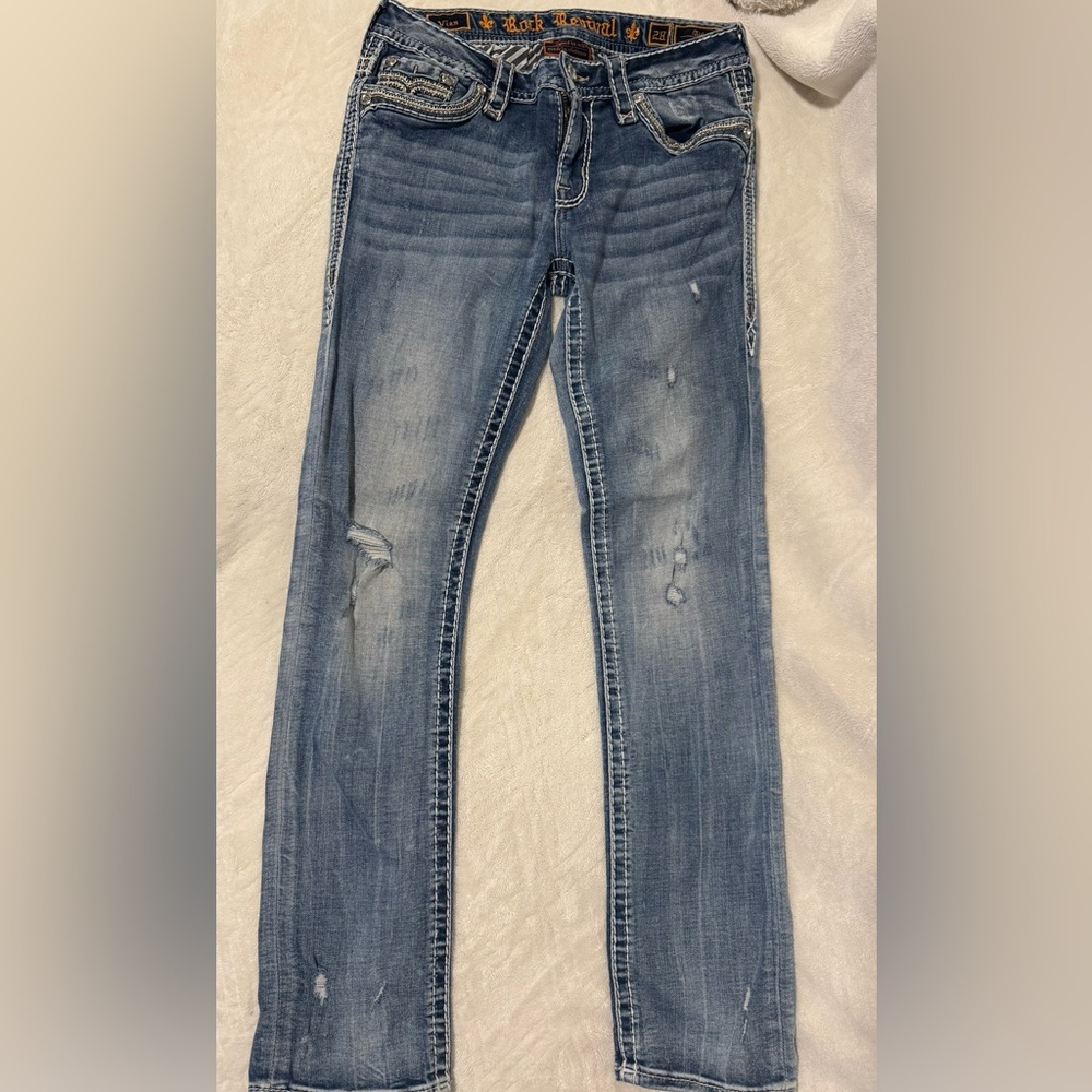 ⚫️⚫️Rock Revival Mid-Rise Straight Jeans